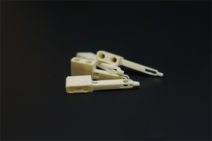 氧化铝四轴加工件